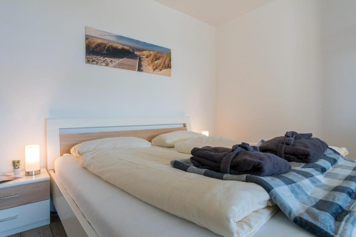 הייליגנהאפן Ferienwohnung Sandkueste Mit Strandkorb & Indoor Spielplatz מראה חיצוני תמונה